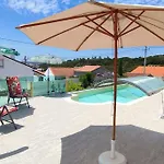 Kyrios Family 5p With Private Pool